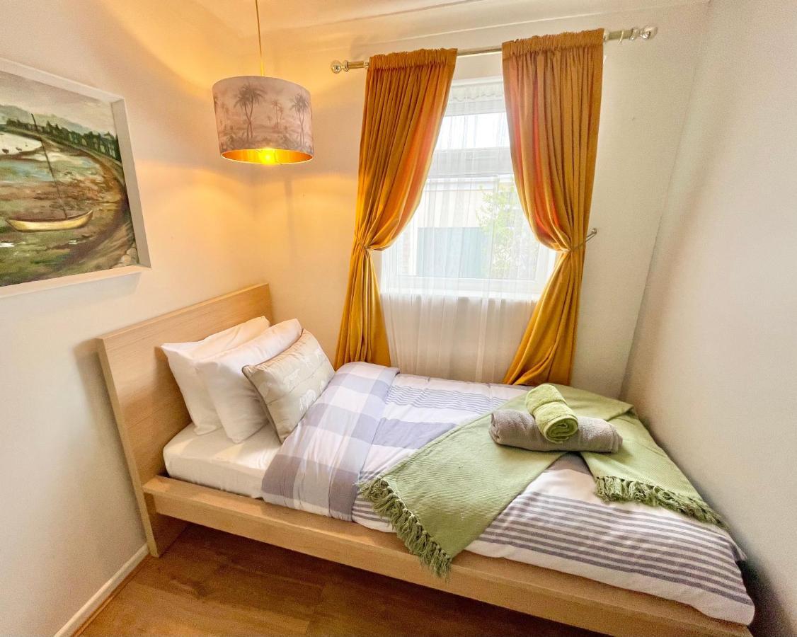 The Barefoot Bungalow In Picturesque Prestatyn Zewnętrze zdjęcie